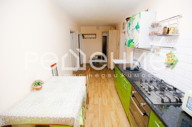 3 комн., 62 м², КПД, Дом быта 7