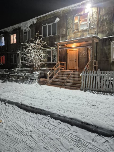 2 комн., 57 м², Дерев. б/у, Кирзавод 20