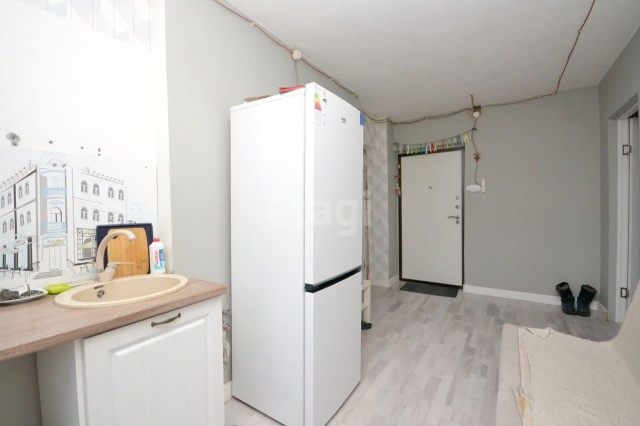 2 комн., 48 м², КПД, Центр - район пл. Орджоникидзе 7