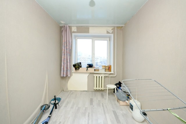 2 комн., 48 м², КПД, Центр - район пл. Орджоникидзе 8