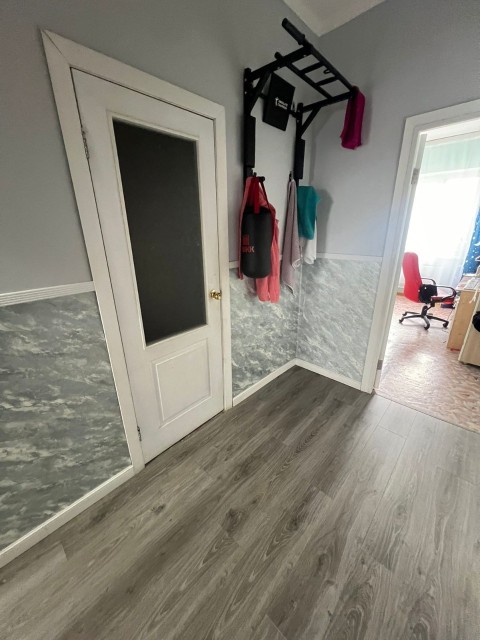 2 комн., 112 серия, Крестьянский рынок, стадион "Туймаада" 4