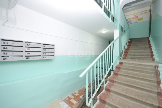 2 комн., 48 м², КПД, Центр - район пл. Орджоникидзе 17