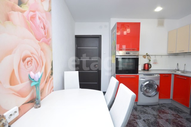 3 комн., 89 м², Монолитно-каркасный, Апельсин 5