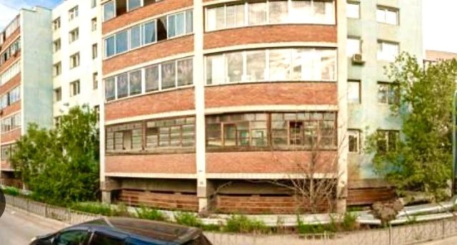 2 комн., 57 м², Блочный, Крытый рынок 18