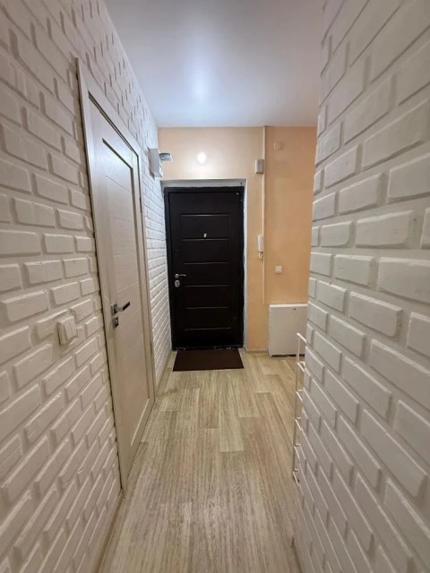 1 комн., 37 м², Монолитно-каркасный, 203 мкрн. 8