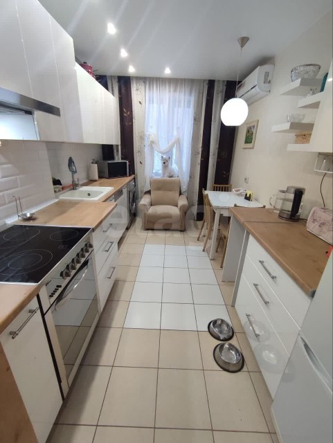 3 комн., 61 м², КПД, Апельсин