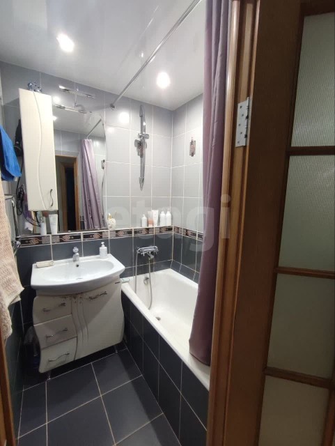 3 комн., 61 м², КПД, Апельсин 6