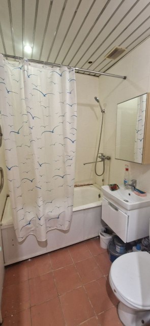 2 комн., 43 м², Блочный, Крытый рынок 4