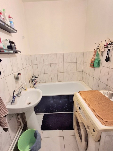 1 комн., 33 м², Монолитно-каркасный, ДСК 9