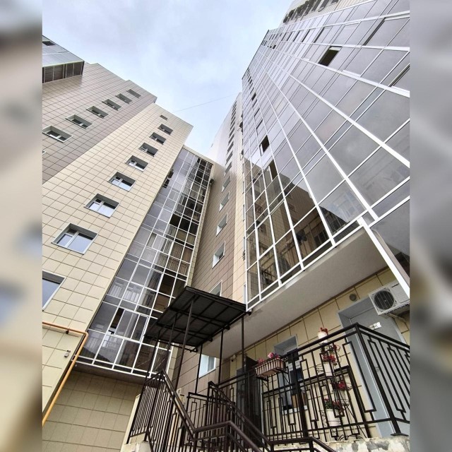 3 комн., 72 м², Монолитно-каркасный