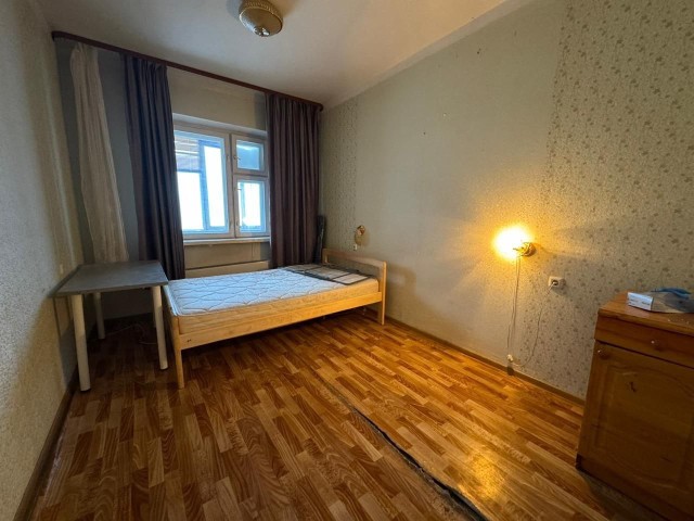 2 комн., 112 серия, Площадь Победы 2