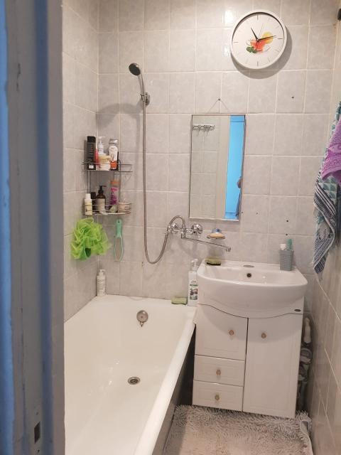 2 комн., 43 м², Дерев. б/у, Авиагруппа 5