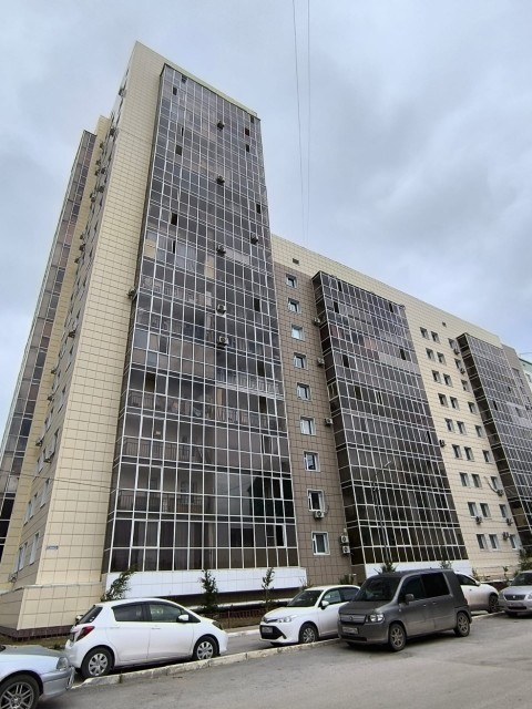 3 комн., 72 м², Монолитно-каркасный 10