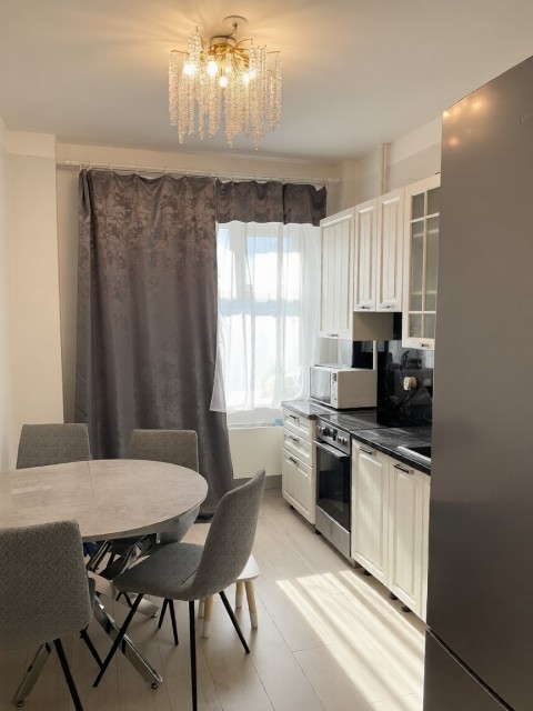 3 комн., 80 м², Монолитно-каркасный, Сайсары