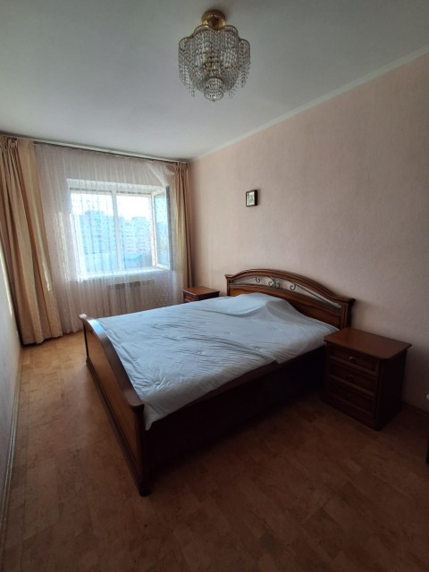 2 комн., Блочный, Центр - район пл. Дружбы 5