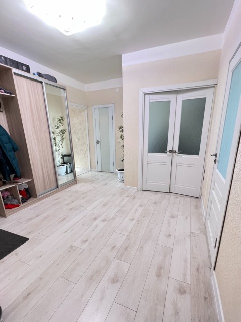 3 комн., 80 м², Монолитно-каркасный, Сайсары 6