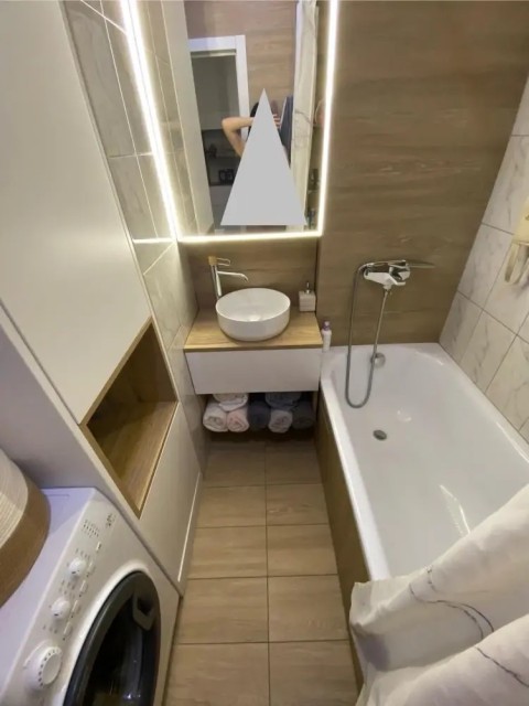 3 комн., 68 м², Монолитно-каркасный, 16 квартал 11