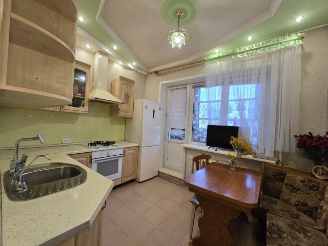 4 комн., 94 м², 112 серия, Авиапорт 2