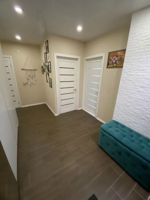 3 комн., 68 м², Монолитно-каркасный, 16 квартал 10