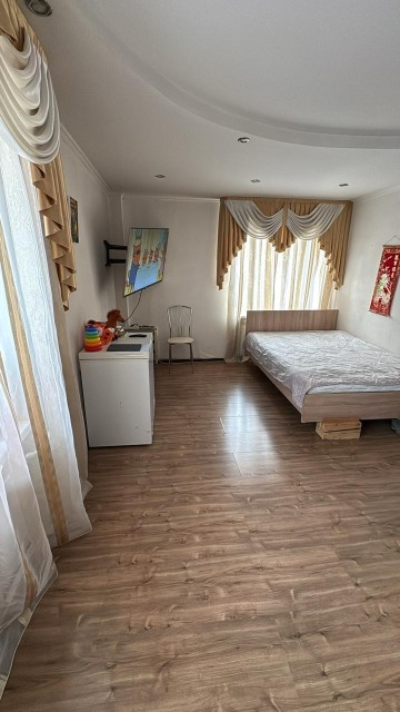 3 комн., 64 м², Другое, Апельсин