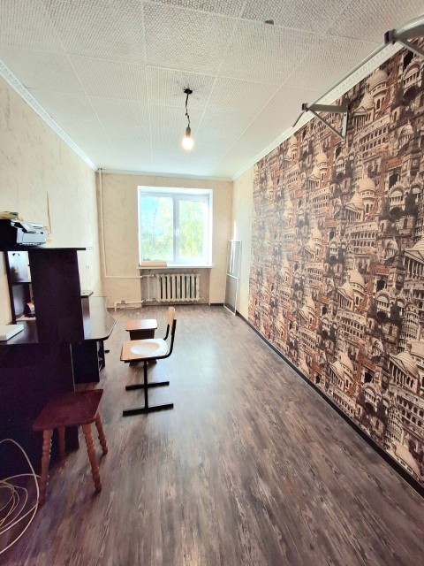 3 комн., 57 м², Блочный, Жатай 8