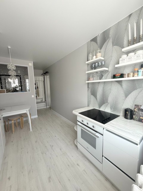 2 комн., 47 м², КПД, Центр - район пл. Дружбы 2