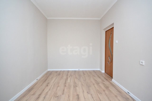 1 комн., 37 м², 112 серия, Крестьянский рынок, стадион "Туймаада" 2