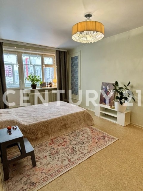 1 комн., 30 м², Хрущевка, Центр - район пл. Орджоникидзе 5