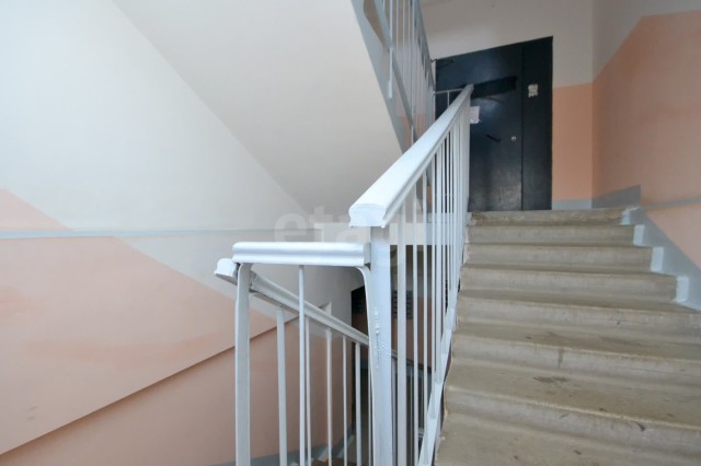 1 комн., 37 м², 112 серия, Крестьянский рынок, стадион "Туймаада" 15