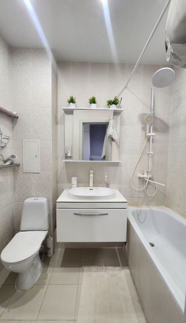 2 комн., 47 м², Монолитно-каркасный, Глазная больница 12