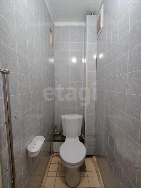 3 комн., 63 м², КПД, Площадь Победы 8