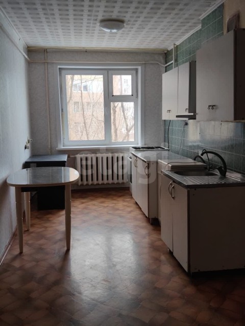 3 комн., 63 м², КПД, Площадь Победы 2