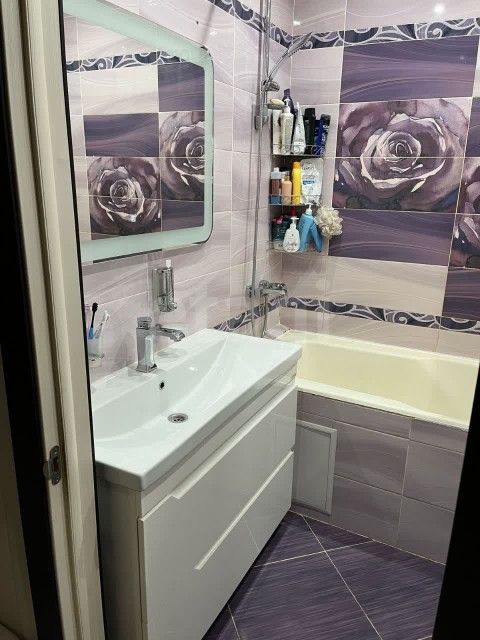 3 комн., 86 м², Монолитно-каркасный, Авторынок 18