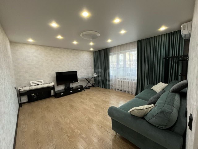 3 комн., 86 м², Монолитно-каркасный, Авторынок 8