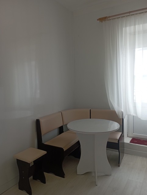 1 комн., 35 м², Инд. планировка, Ильинка 4