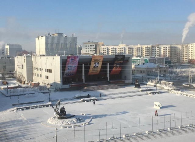 2 комн., 65 м², Инд. планировка, Центр - район пл. Дружбы 16