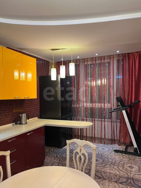 3 комн., 95 м², Монолитно-каркасный, Вавилон 4