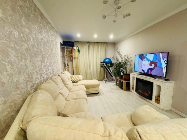 3 комн., 76 м², КПД, Сахацирк