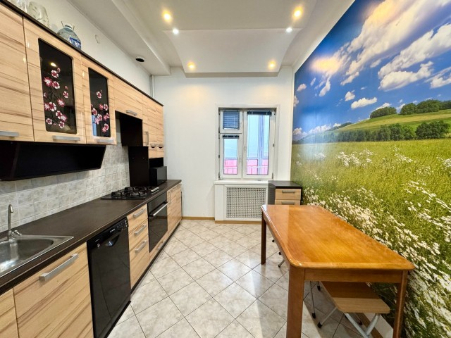 2 комн., 69 м², Инд. планировка, 202 мкрн. 3