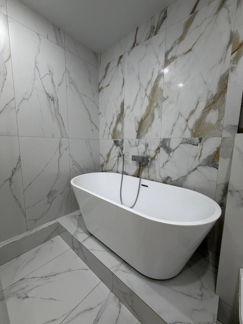 3 комн., 71 м², Монолитно-каркасный, Гимеин 5