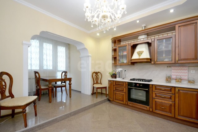 2 комн., 69 м², 112 серия, Сахацирк 13