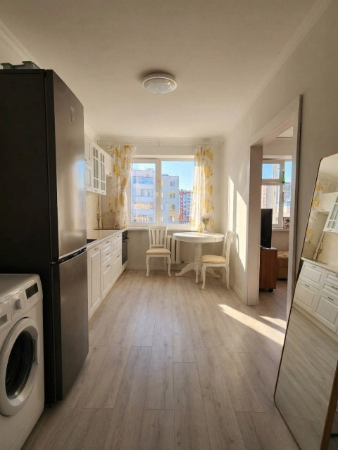 1 комн., 35 м², КПД, Студгородок