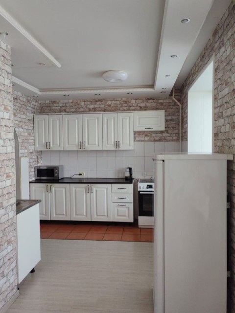 4 комн., 81 м², Инд. планировка, 26 школа 9