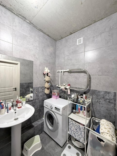 2 комн., Монолитно-каркасный, 203 мкрн. 8