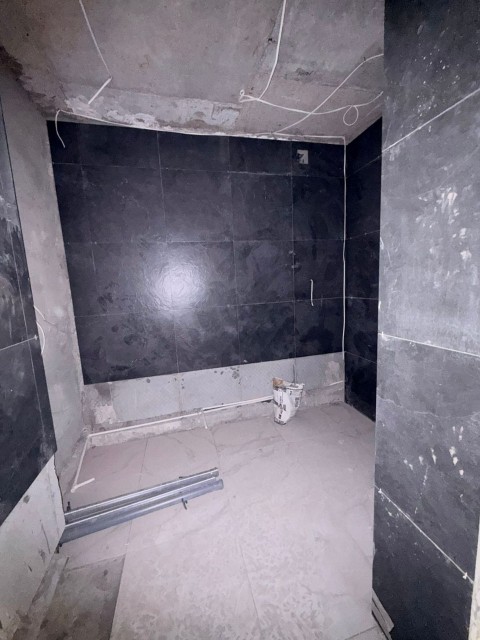 4 комн., Монолитно-каркасный, Кинотеатр Лена 6