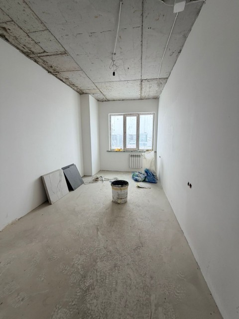 4 комн., Монолитно-каркасный, Кинотеатр Лена 14