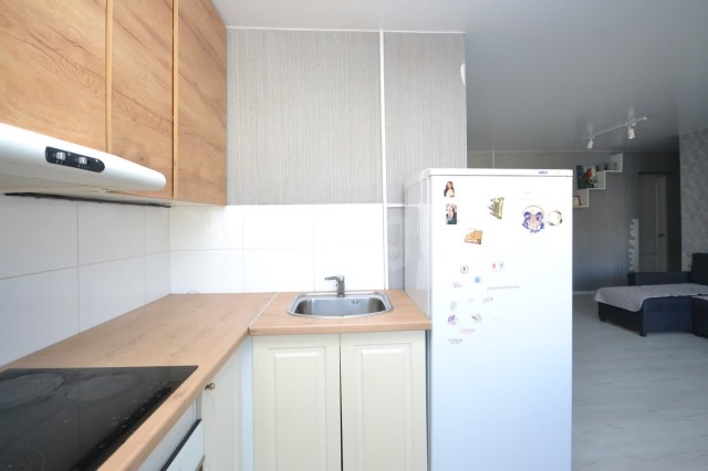 3 комн., 54 м², Хрущевка, Площадь Победы 9