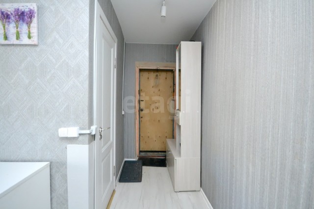 3 комн., 54 м², Хрущевка, Площадь Победы 13