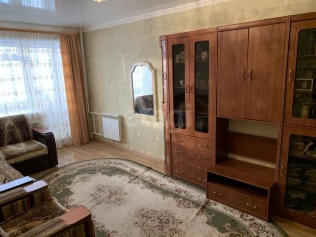 3 комн., 73 м², Инд. планировка, Площадь Победы 7