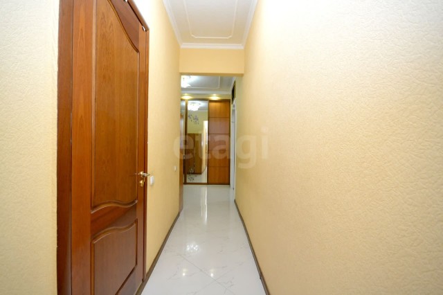 2 комн., 69 м², 112 серия, Сахацирк 10